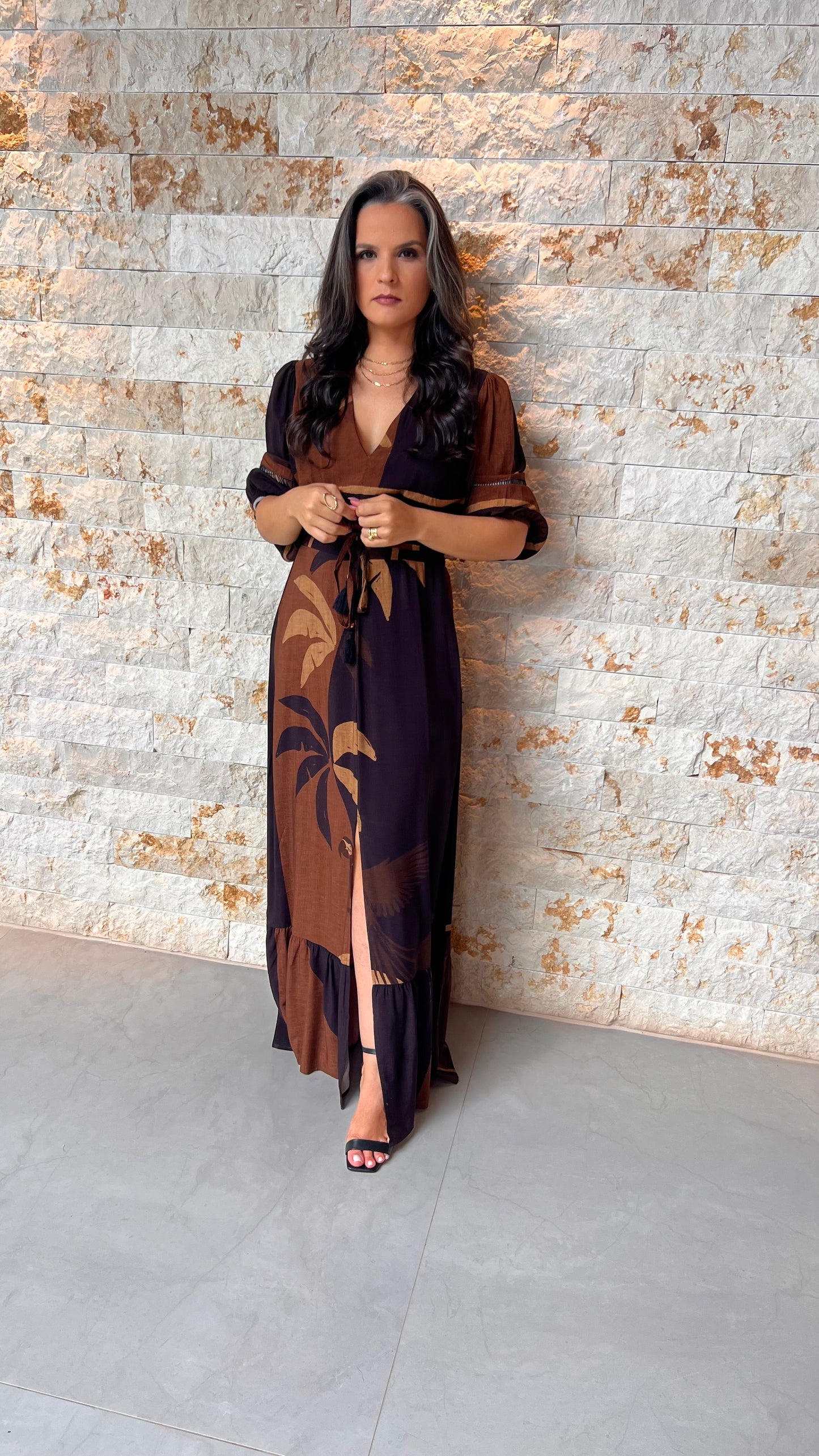 Vestido Longo Fenda Frontal ARTE- Estampado Marrom 5728