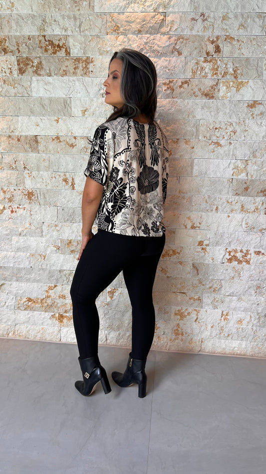 Blusa Manguinha Tucano Preto ARTE- Estampado 5535