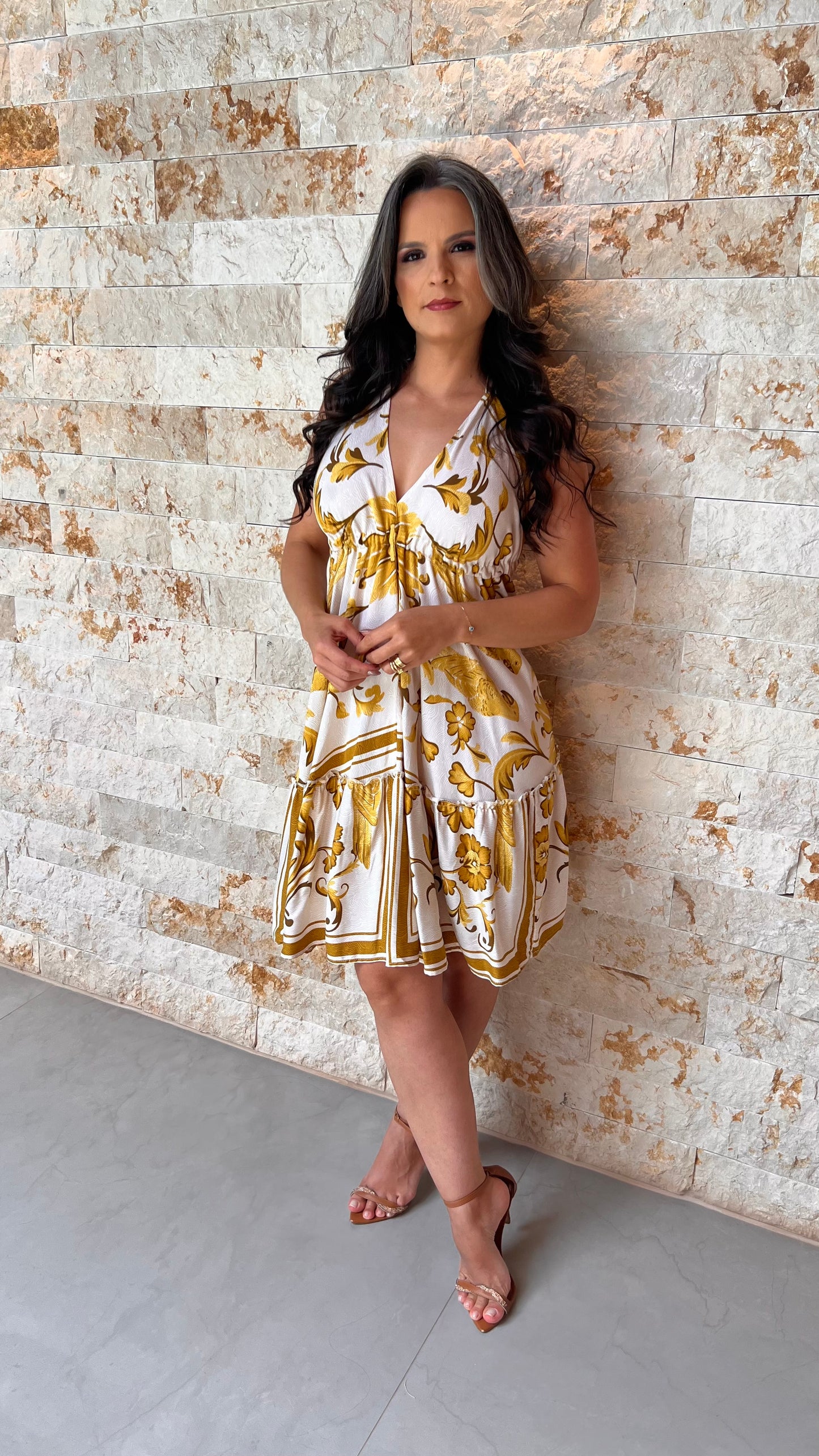 Vestido Curto Ajuste Cintura POLI- Estampado Amarelo 5979