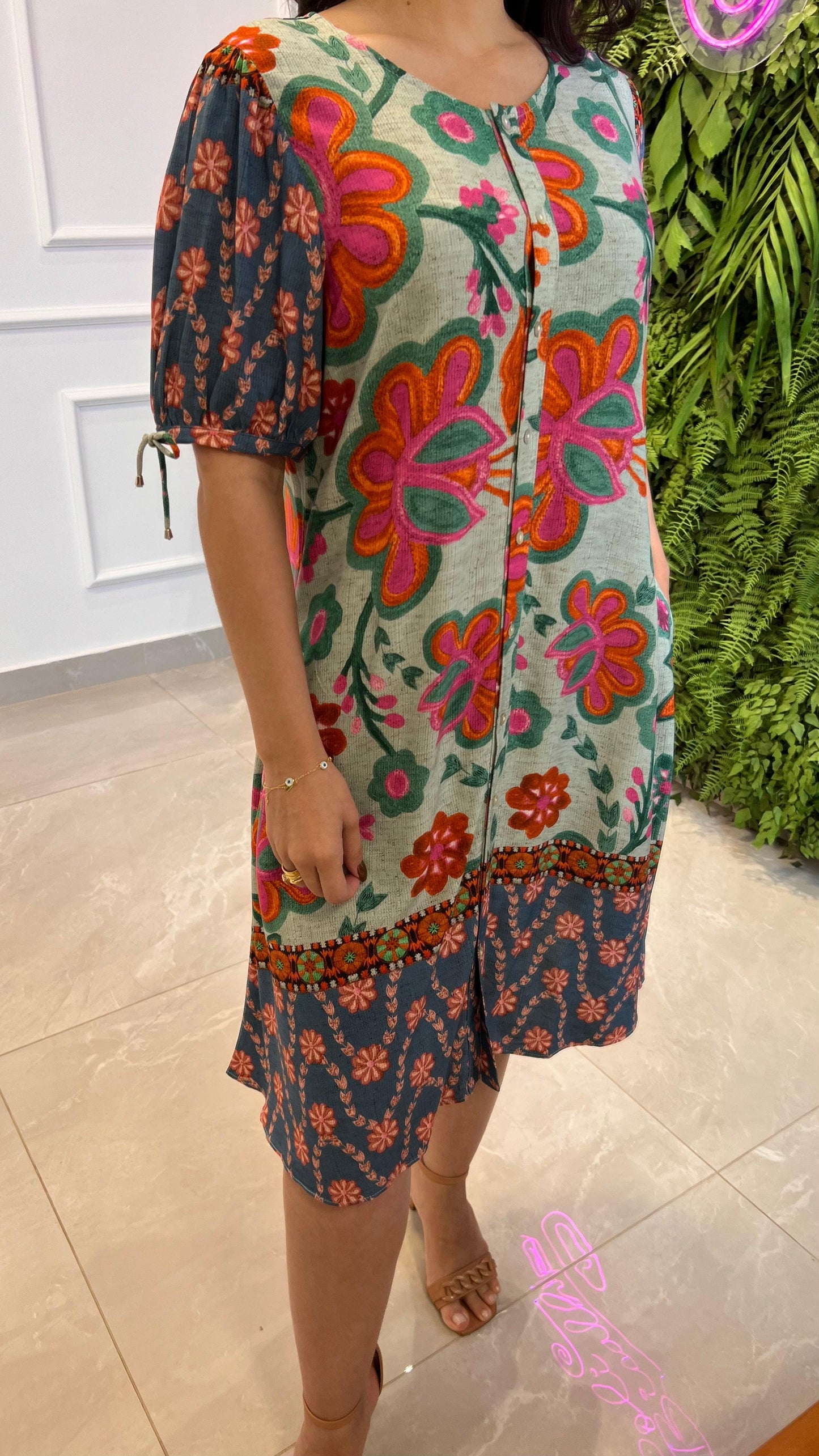 Vestido Curto Botões Manga Azul - Estampado