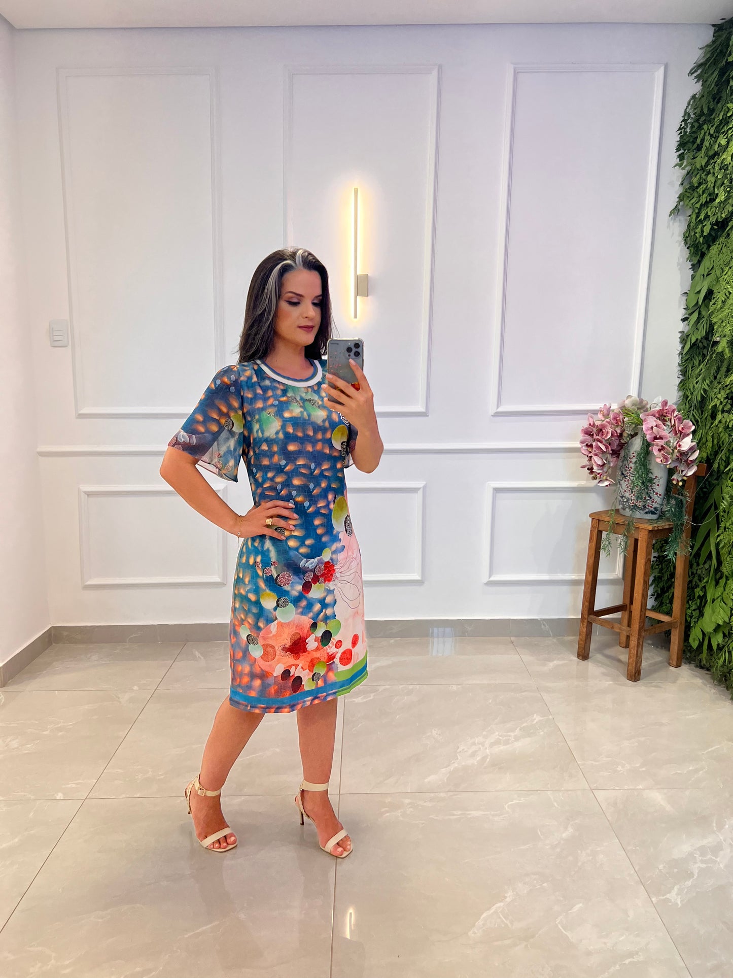 Vestido Curto Crepe Gola Trico Cores - Estampado