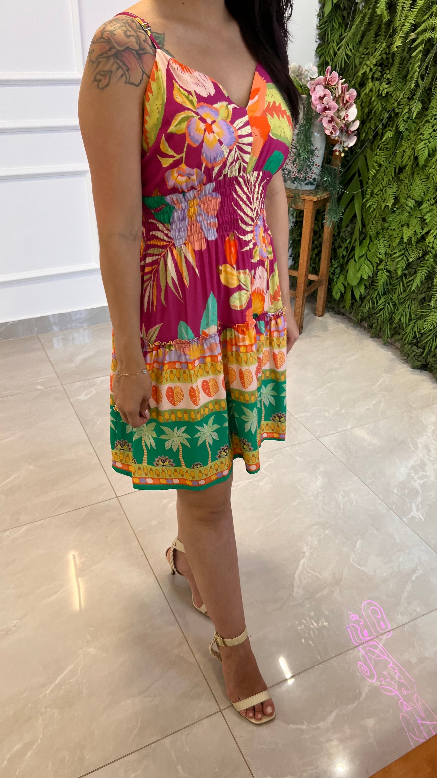 Vestido Curto Lastex Cintura - Estampado