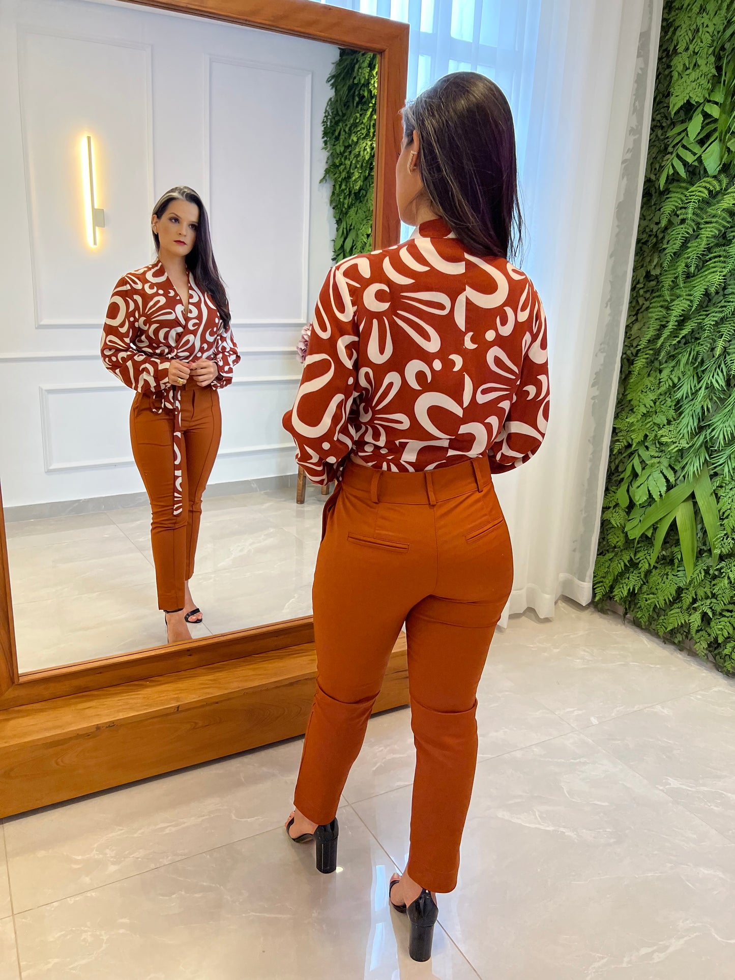 Calça Alfaiataria Tecido Portinari - Canela