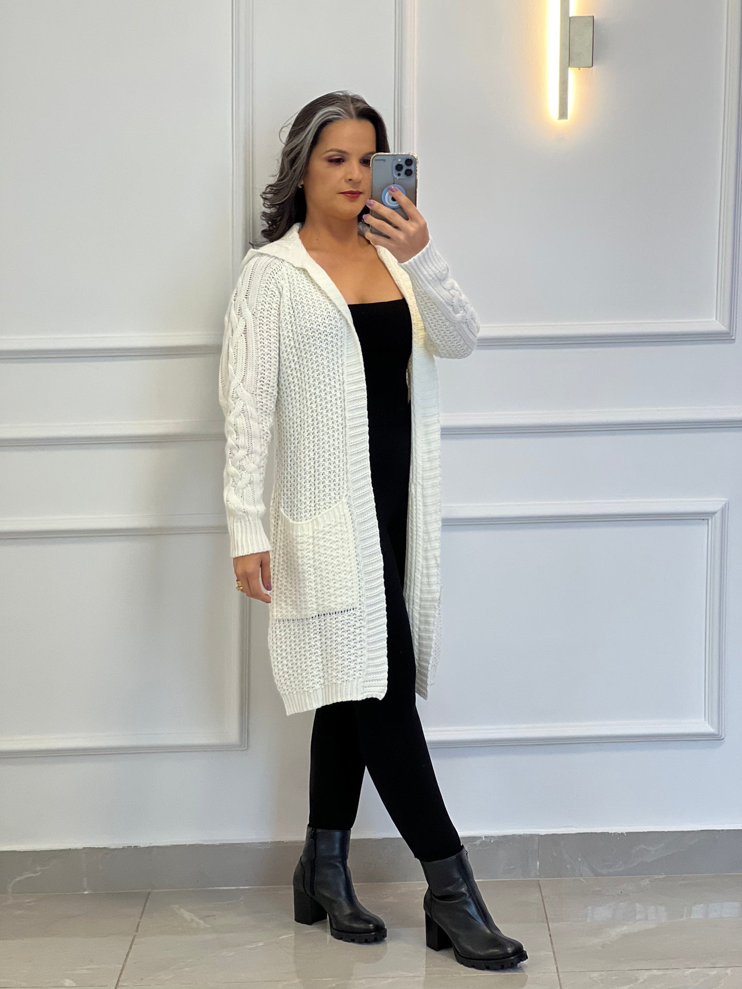 Elongated Cardigan Tricot Hood and Pocket - White
