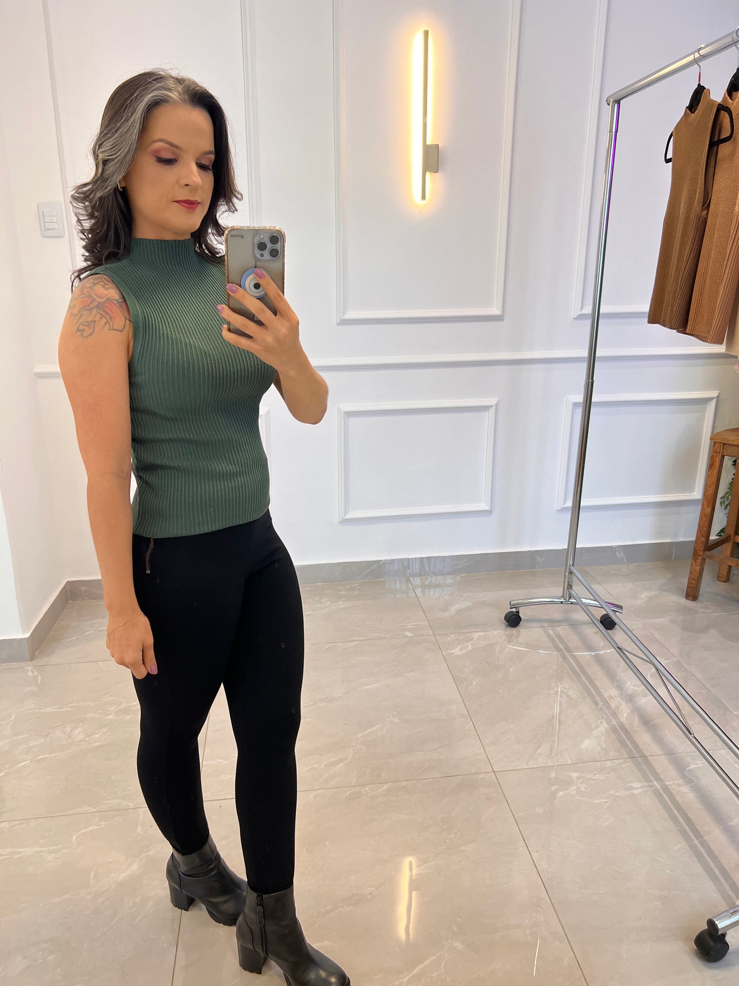 Blusa Básica Tricot - Verde