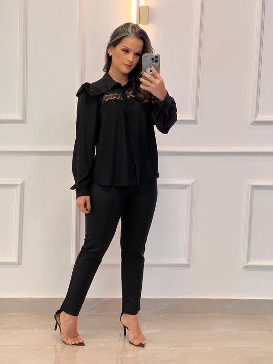 Guipir Shoulder Frill Shirt - Black