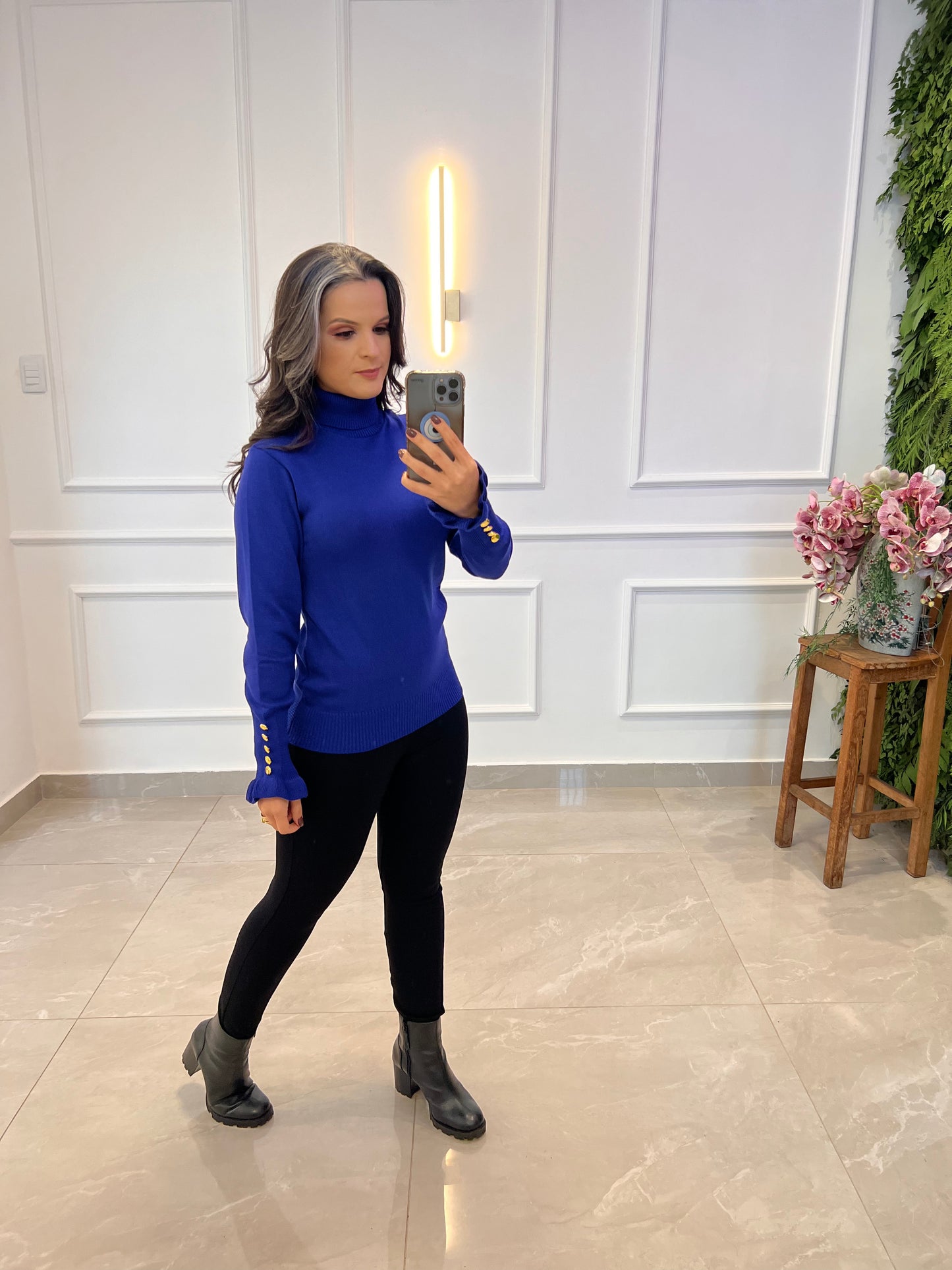 Blusa Tricot Manga Botões Dourados - Azul