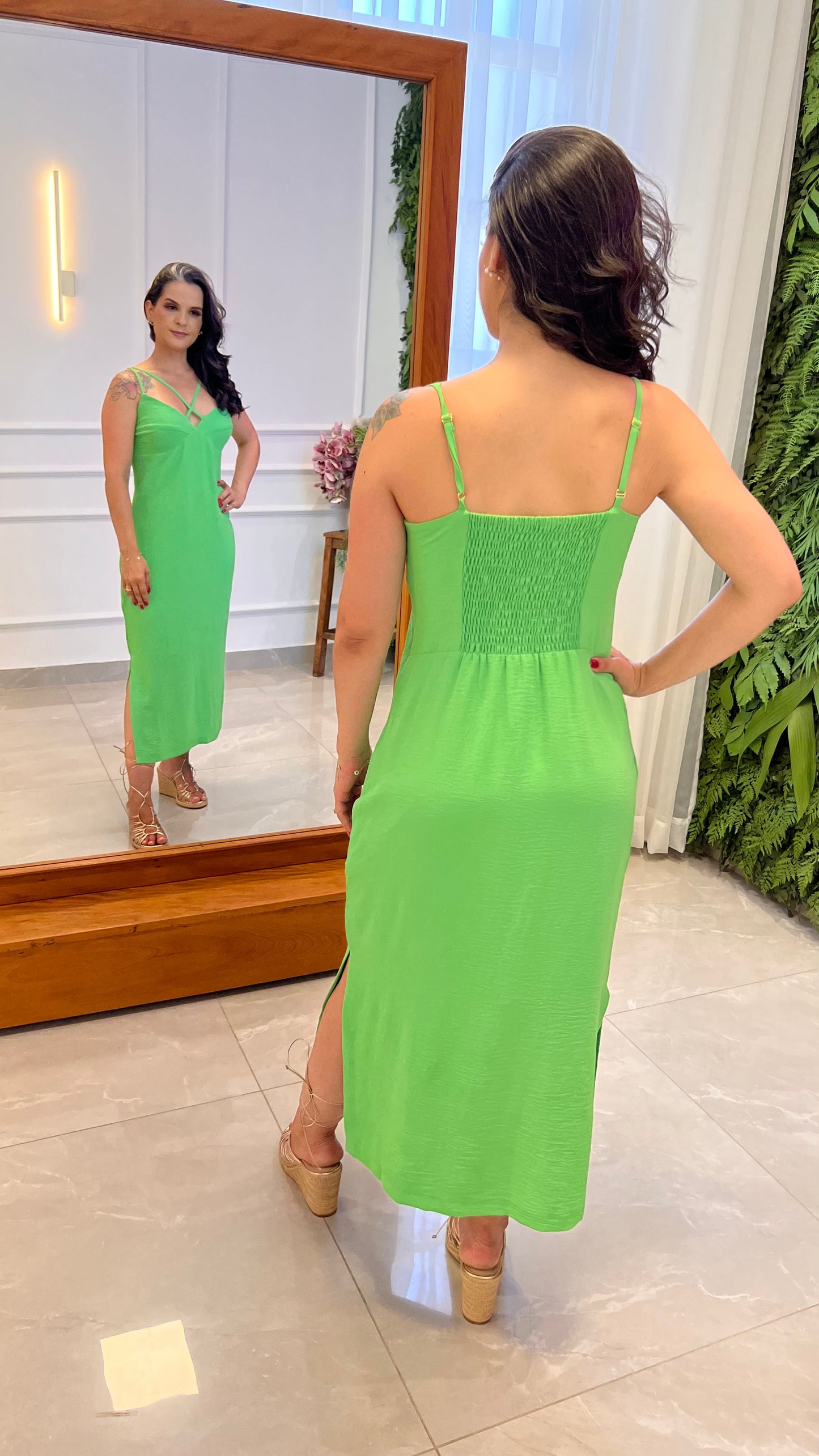 Vestido Midi Alça Crepe - Verde