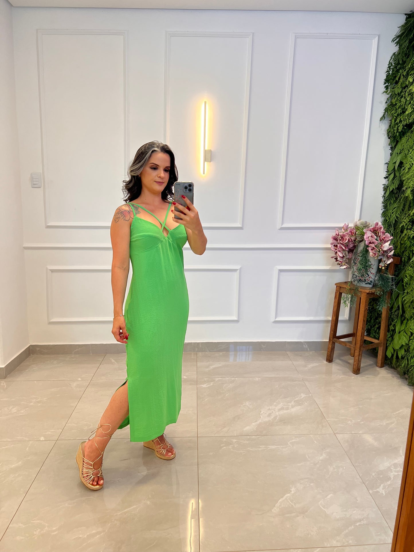 Vestido Midi Alça Crepe - Verde