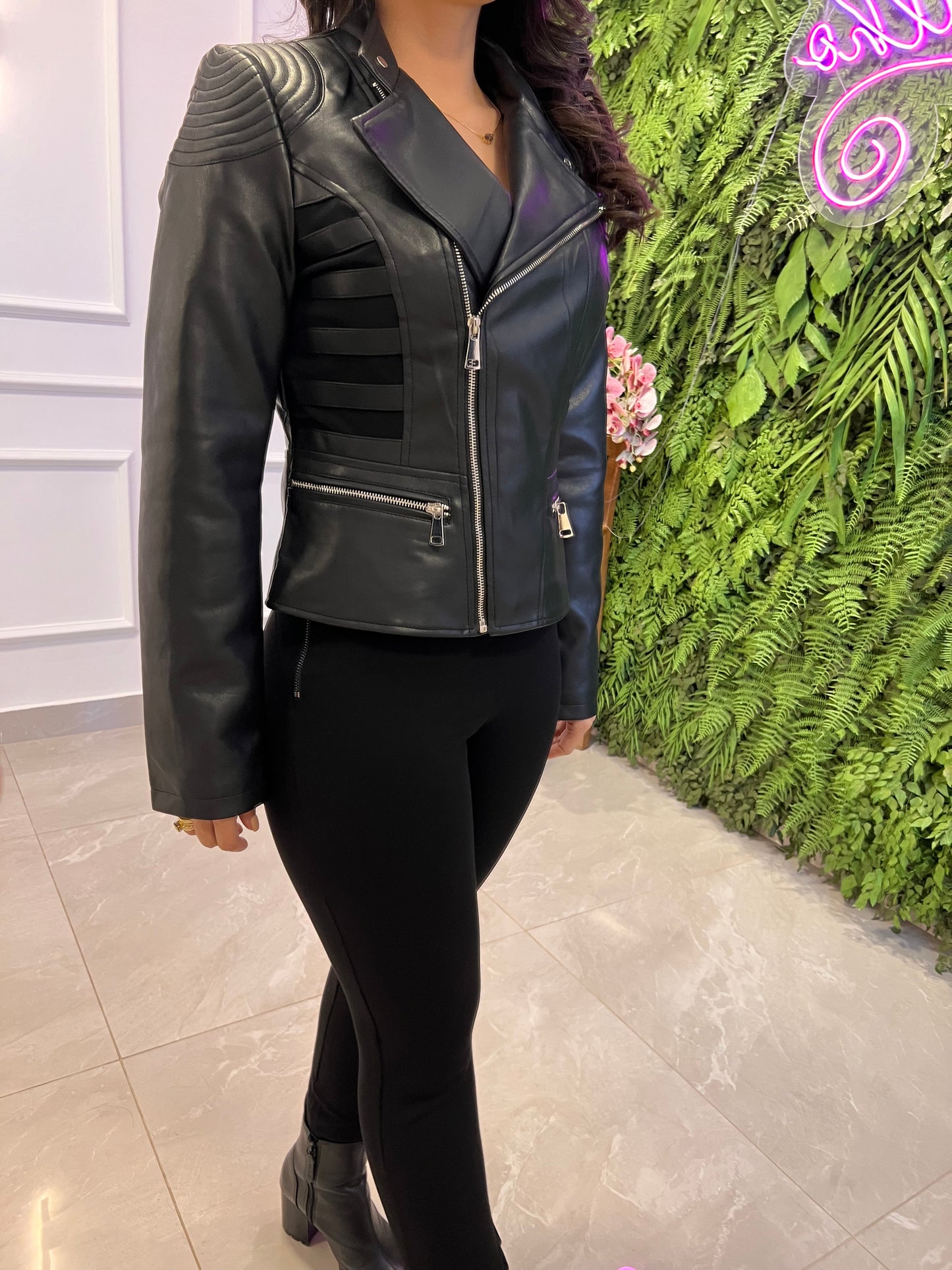 Foldable Collar Synthetic Leather Jacket - Black