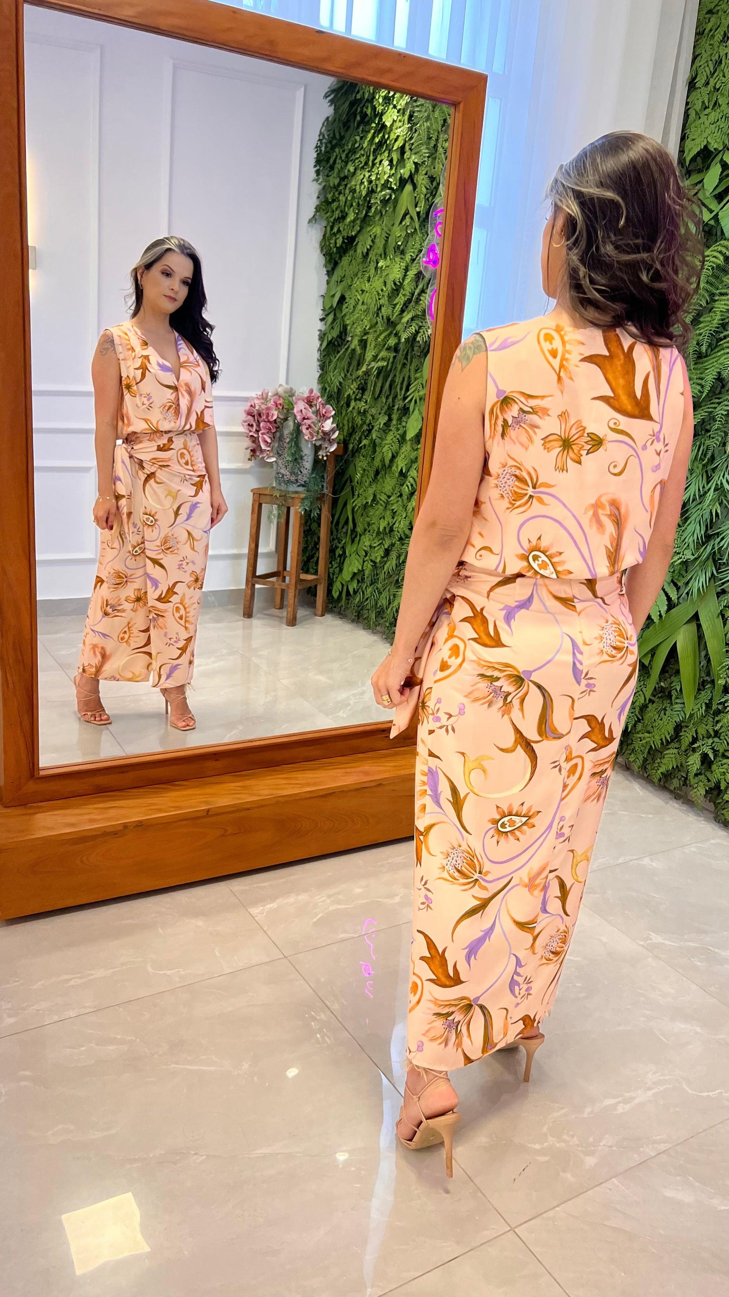 Falda Midi Cruzada Follaje - Estampado De Rosas