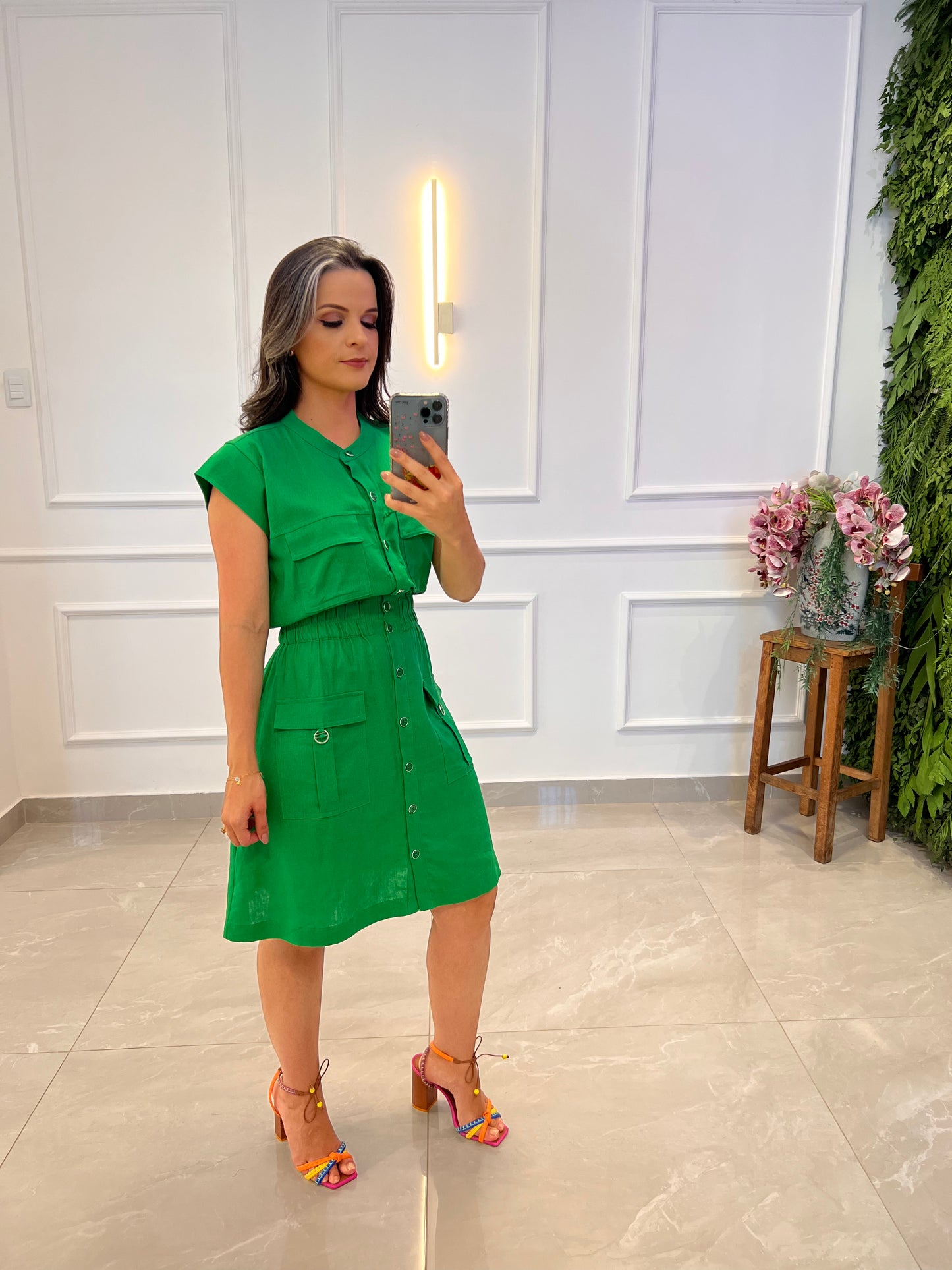 Vestido Curto Utilitário Linho - Verde