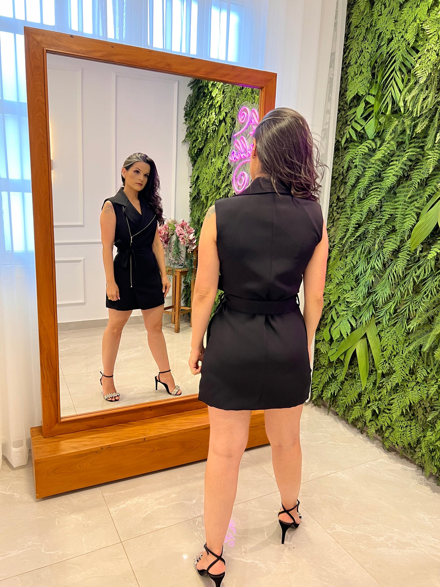 Vestido Curto Blazer Alfaiataria - Preto