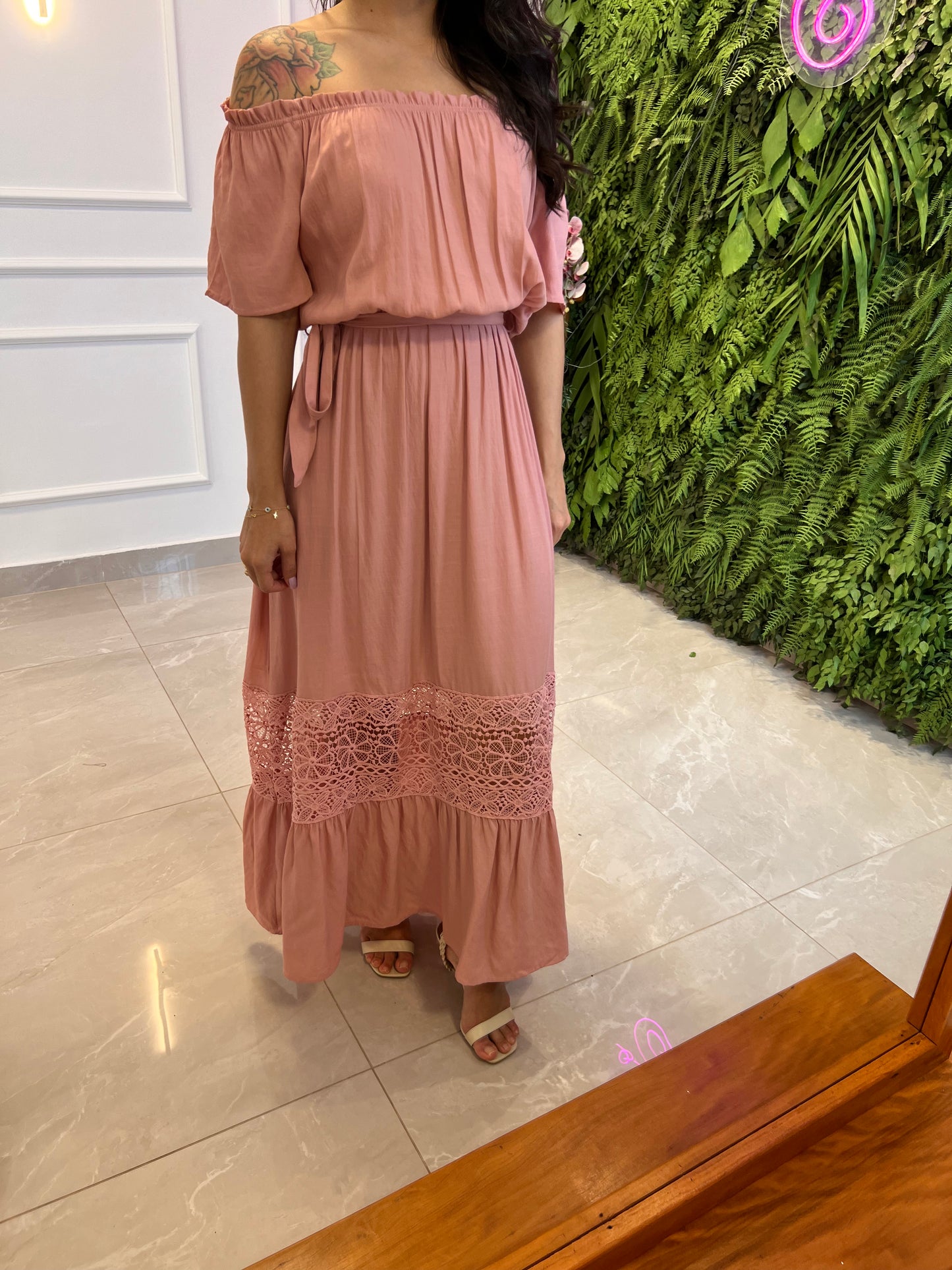 Vestido Longuete Ombro a Ombro Faixa - Rose