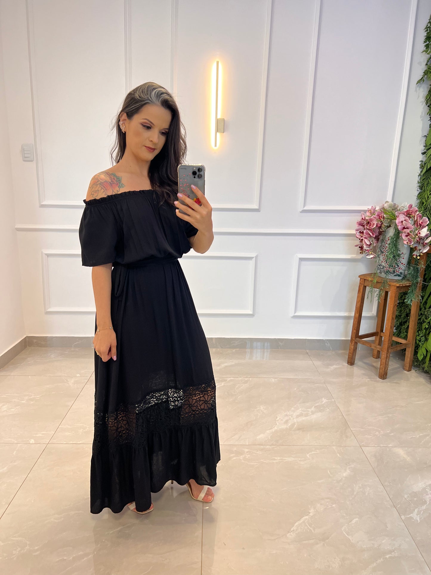 Vestido Longuete Ombro a Ombro Faixa - Preto