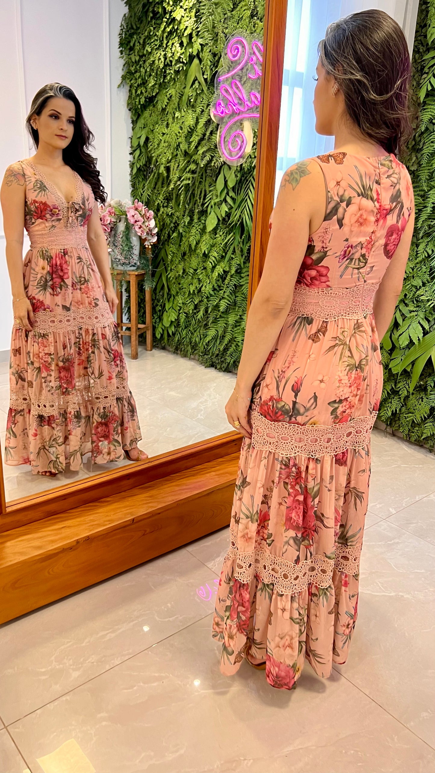 Vestido Longo Floral Guipir - Rosa