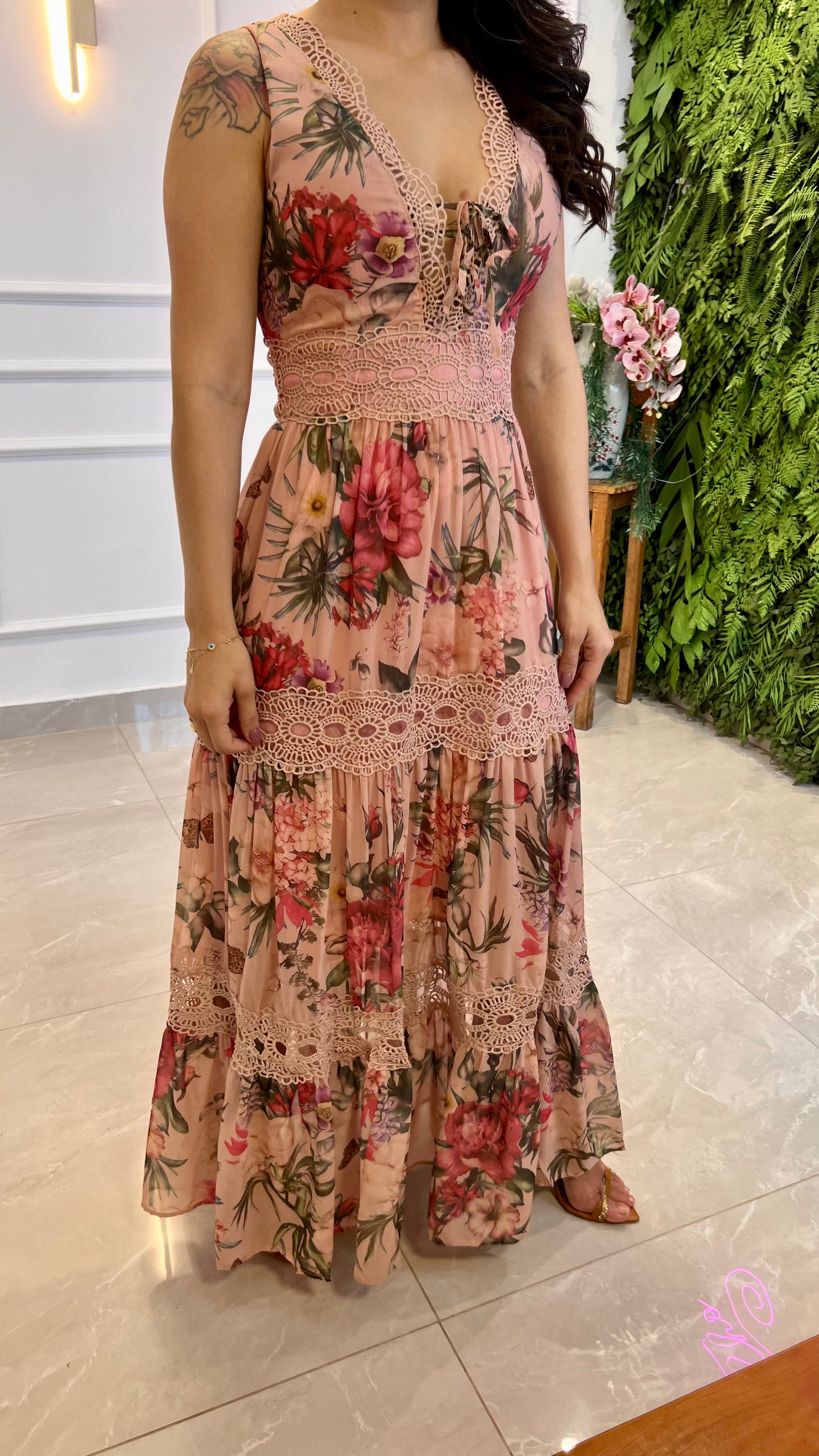 Vestido Longo Floral Guipir - Rosa