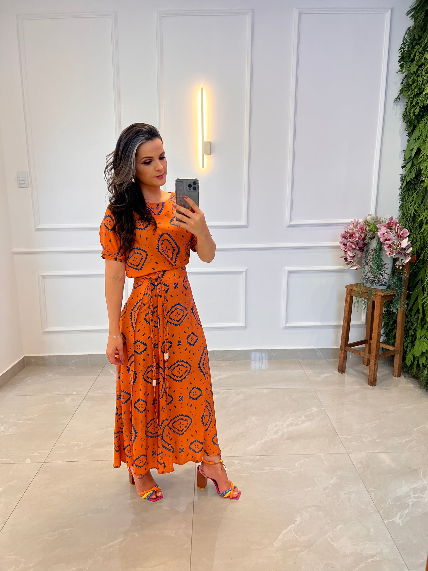 Conjunto Blusa Saia Cinto - Laranja