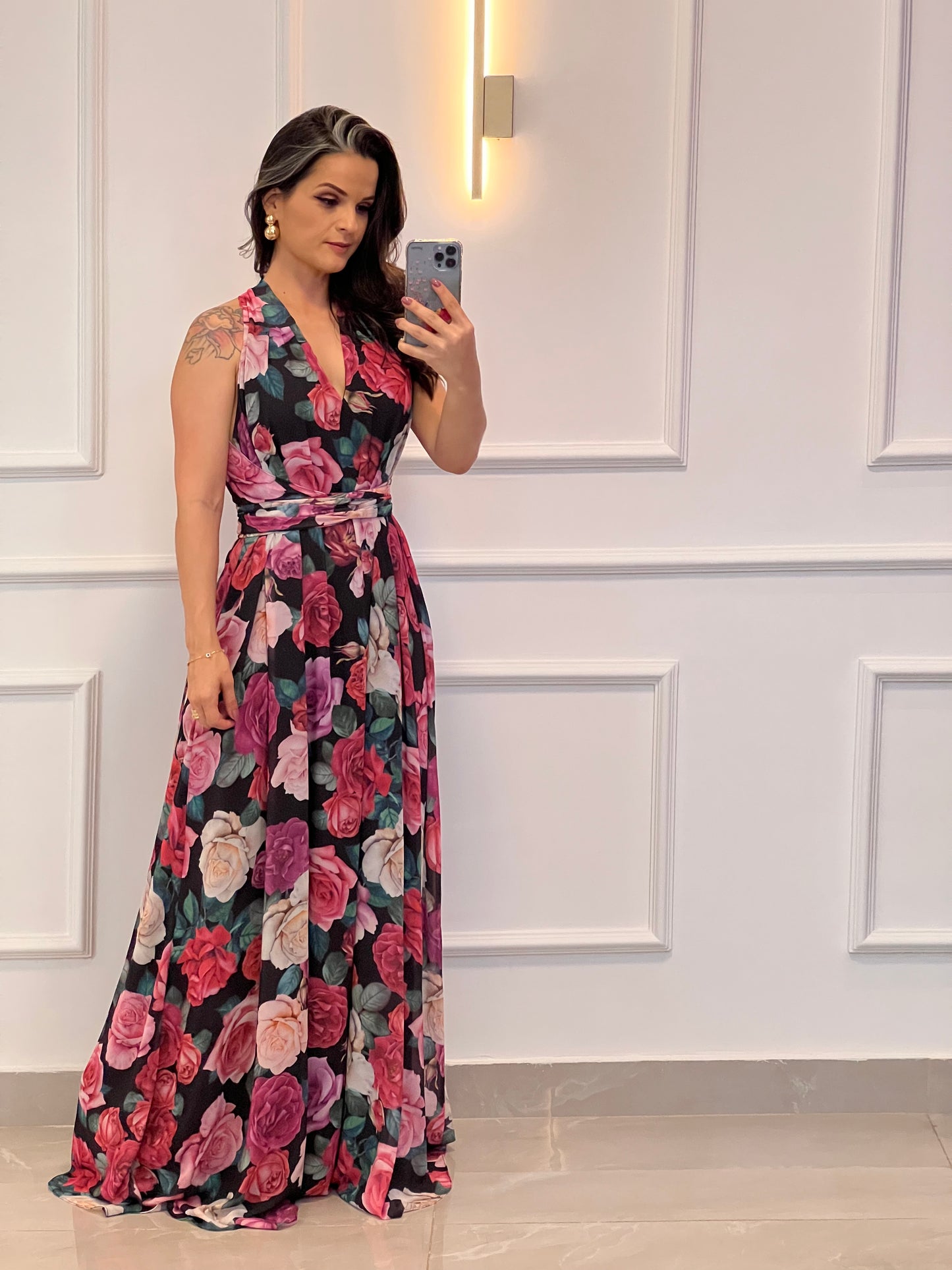 Vestido Longo Conf Tamanho Único Sem Manga - Preto Floral
