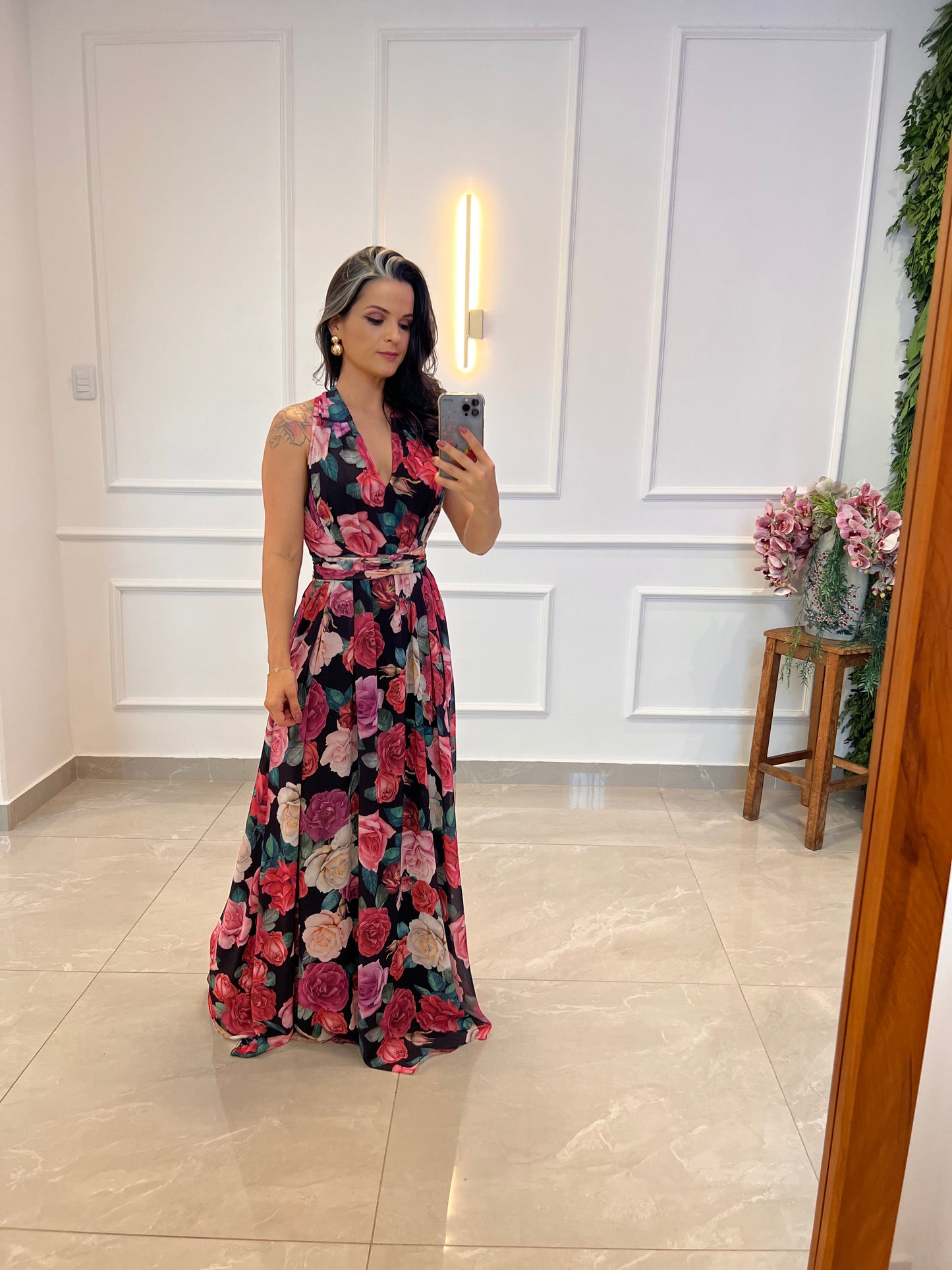 Vestido Longo Conf Tamanho Único Sem Manga - Preto Floral