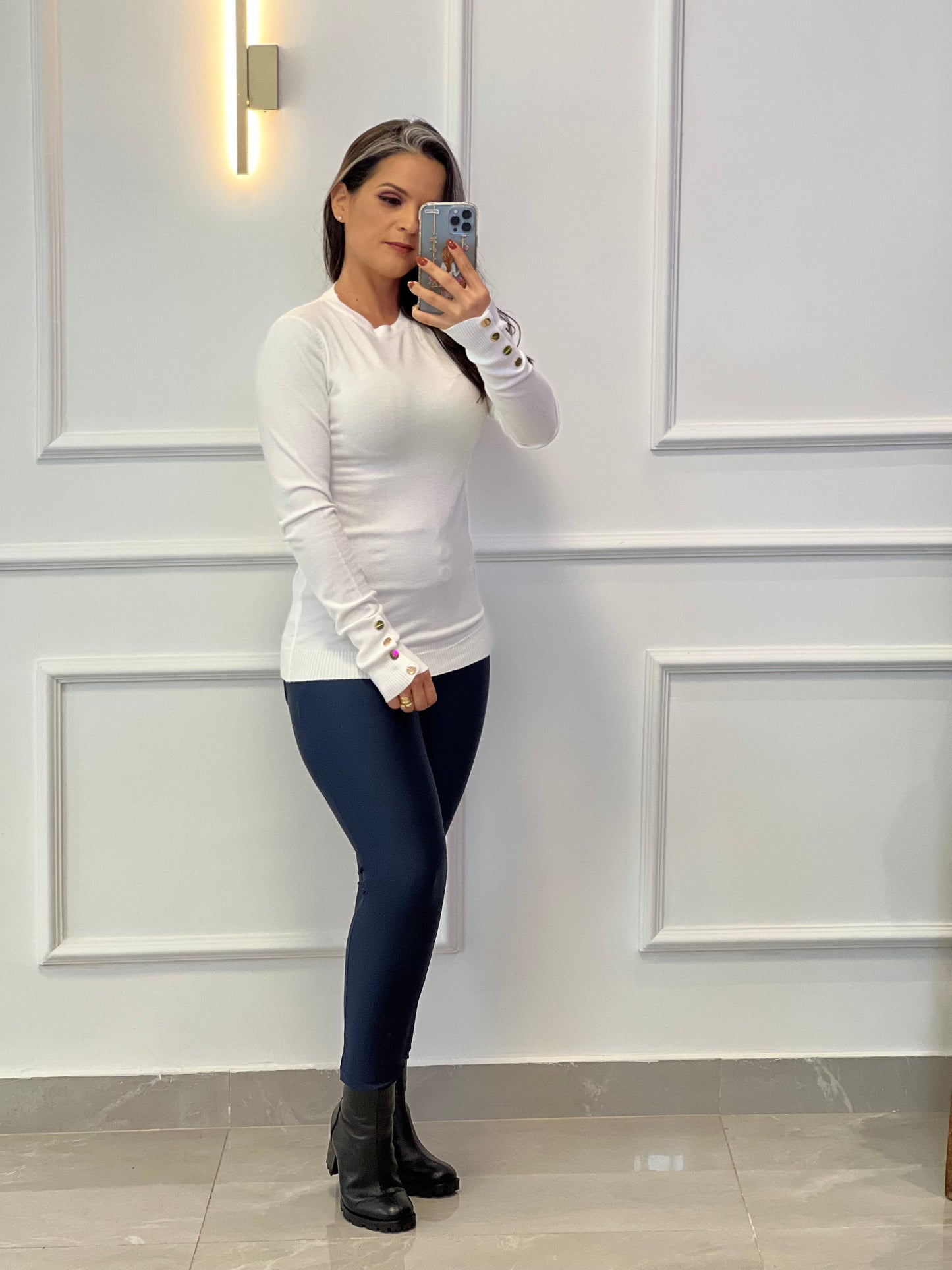 Blusa Canelada manga Longa Botoes Tricot - Branco/ Off