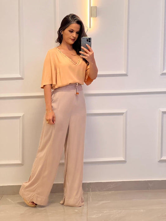 Blusa Manga Detalhe Gola V - Liso Bege 4804