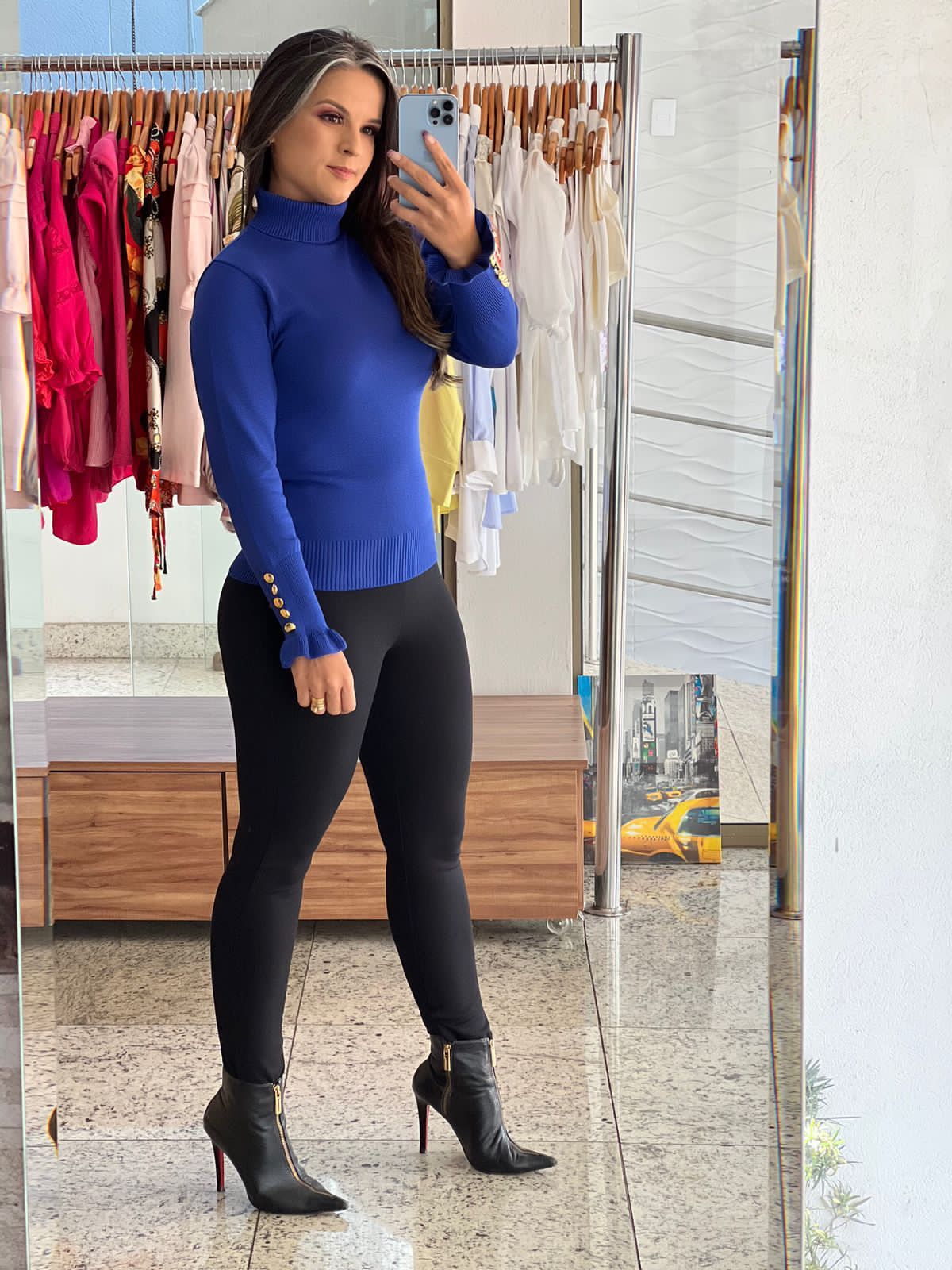 Blusa Tricot Manga Botões Dourados - Azul