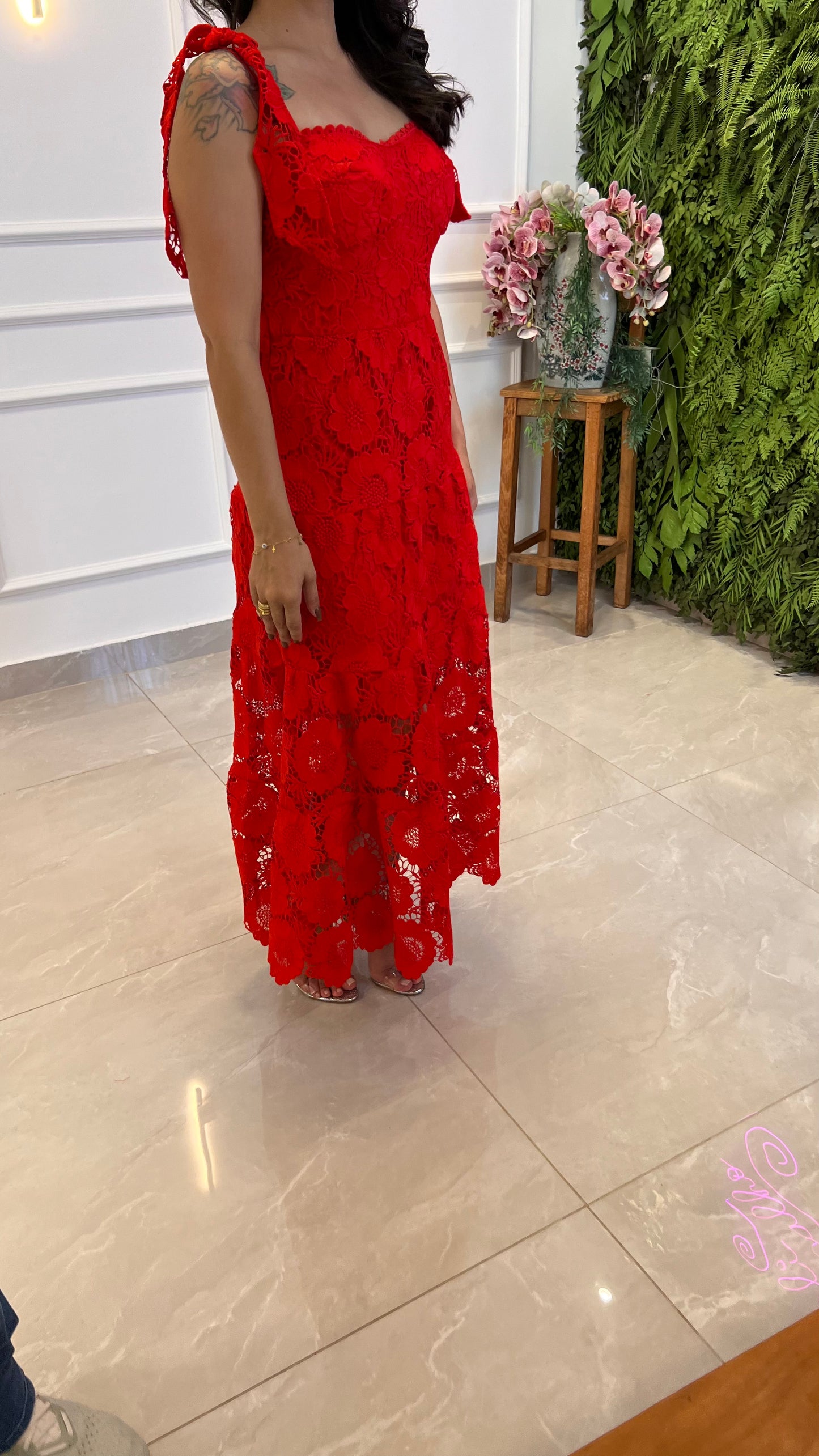 Vestido Midi Alça Amarração Guipir- Vermelho