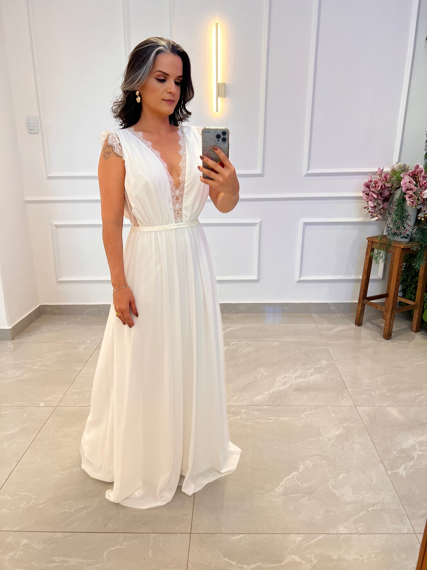 Vestido Longo Renda Babado - Off/ Branco