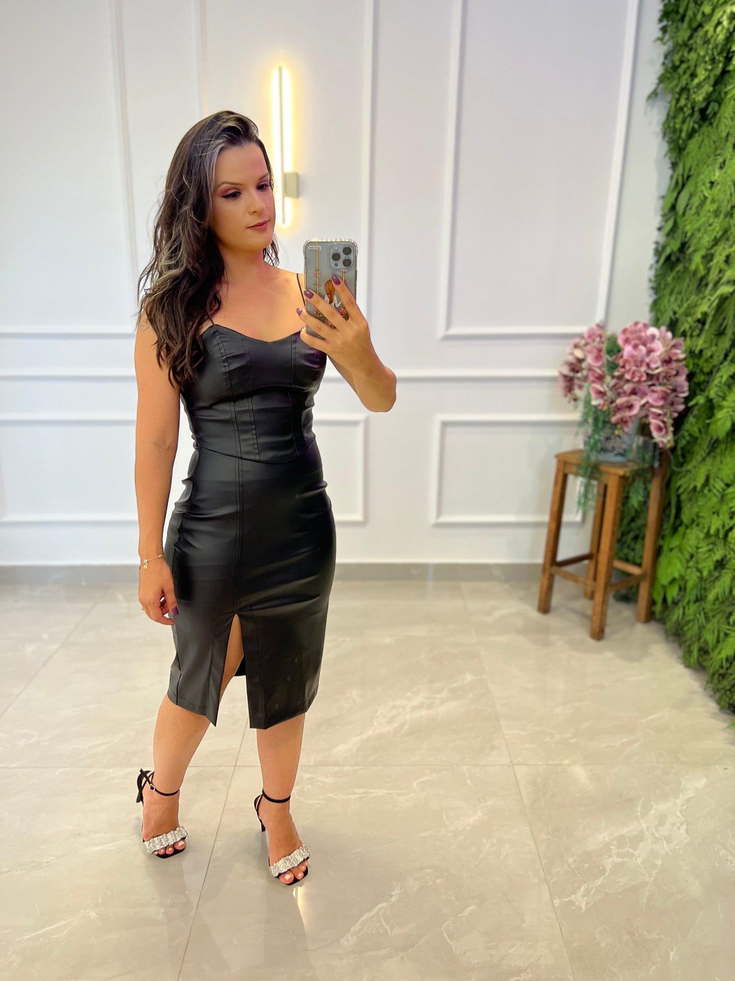 Conjunto Crop y Falda de Cuero Ecológico - Negro