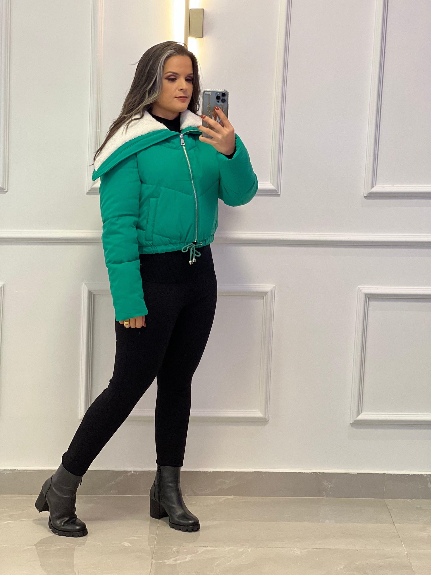 Chaqueta acolchada con cuello de piel - Verde