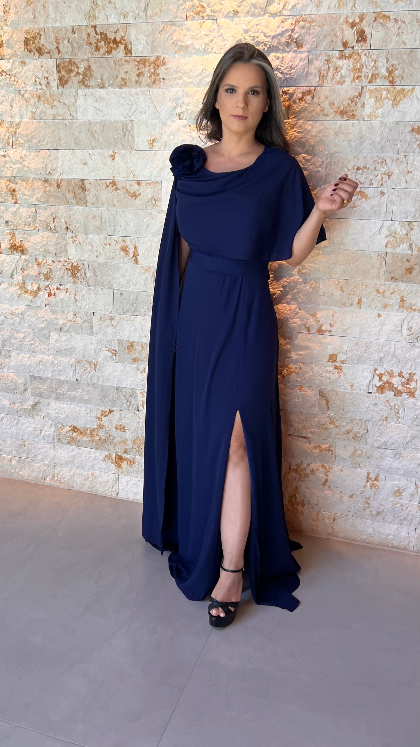 Vestido Longo Capa Flor PHI- 6032