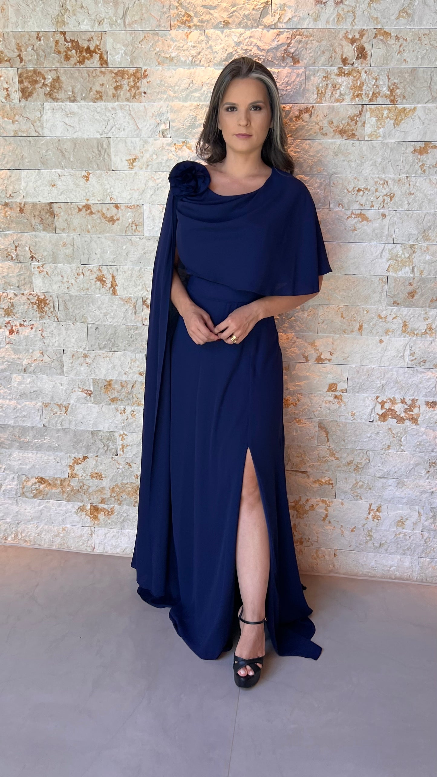 Vestido Longo Capa Flor PHI- 6032