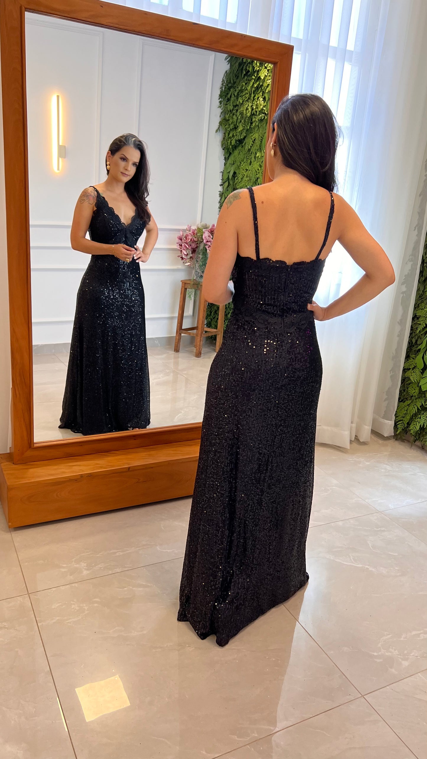 Vestido Longo Paetê Alça em Renda - Preto 5005