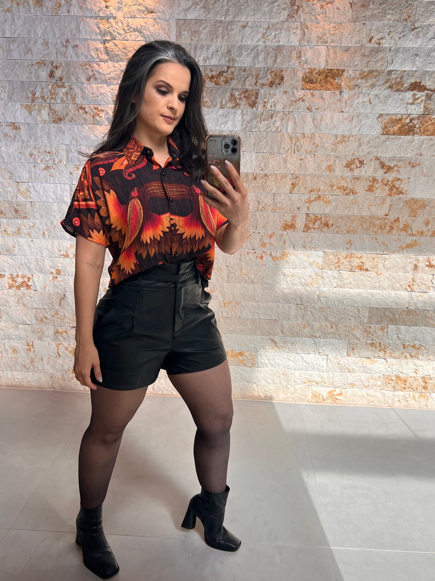 Blusa Cropped Botões ART - Estampado 5271